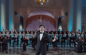 Димаш Құдайберген Ақордада еліміздің әнұранын орындады (ВИДЕО)