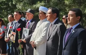 Алматыда саяси қуғын-сүргін және жаппай ашаршылық құрбандарын еске алу рәсімі өтті