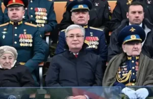 Қасым-Жомарт Тоқаев Жеңіс күніне арналған әскери парадқа қатысты