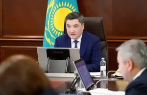 Бектенов ұялы байланыс операторларының тарифтерінің негізсіз өсуіне жол бермеуді тапсырды