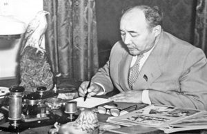 Қазақ тілін білгісі келгендер «Абай жолын» оқығаны жөн!