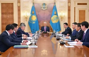 Президент Үкімет мүшелерімен еліміздің экономикалық жағдайын талқылады