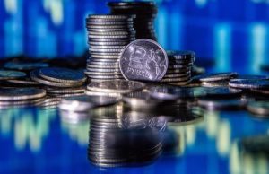 Әзірбайжан манаты, қазақтың теңгесі: кім мықты?