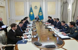 Мемлекет басшысы Қауіпсіздік кеңесінің отырысында көлік министріне сөгіс жариялады