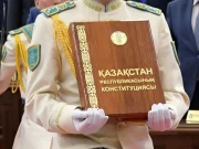 Халық қолдаса, жаңа Конституция қашан күшіне енеді?